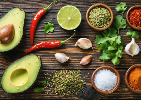 découvrez les ingrédients secrets du mélange d’épices bio qui subliment votre guacamole avec des saveurs naturelles et authentiques.